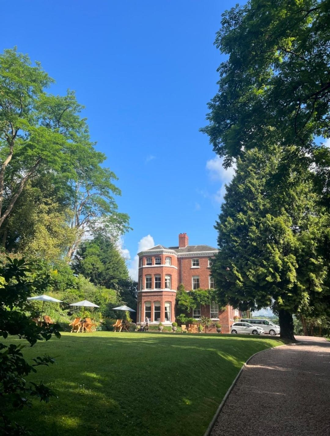 Kateshill House Bed & Breakfast Беудли Экстерьер фото