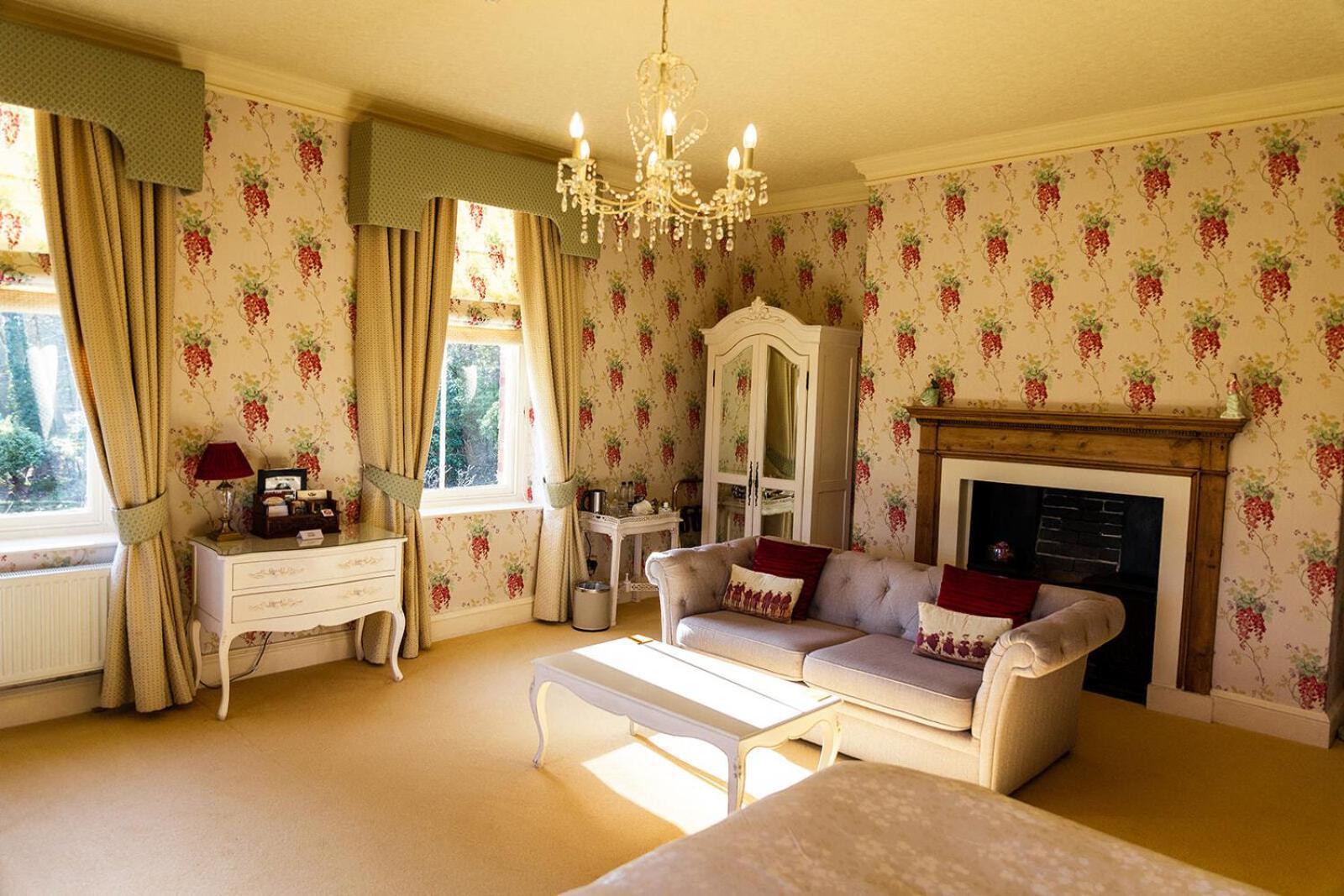 Kateshill House Bed & Breakfast Беудли Экстерьер фото
