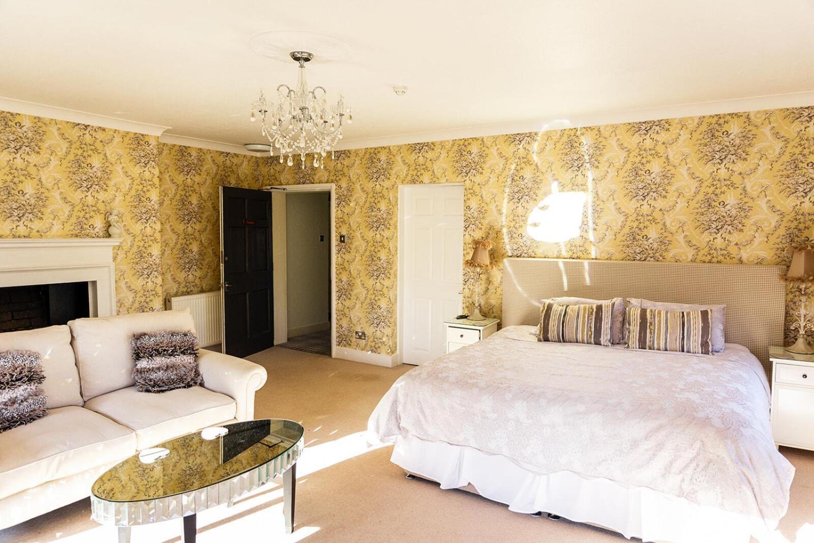 Kateshill House Bed & Breakfast Беудли Экстерьер фото